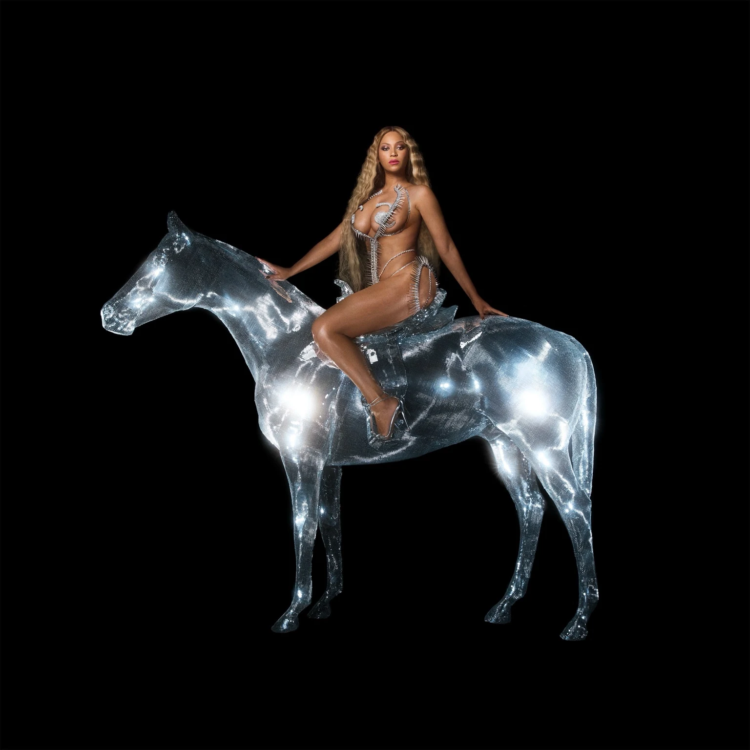 Met-alphabet: Inspiration: mirrored horse
