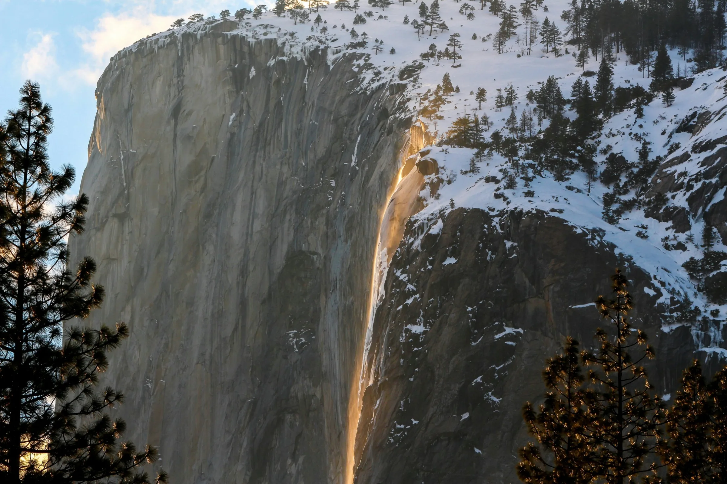 Yosemite National Park: Horsetail Fall Firefall, Detail